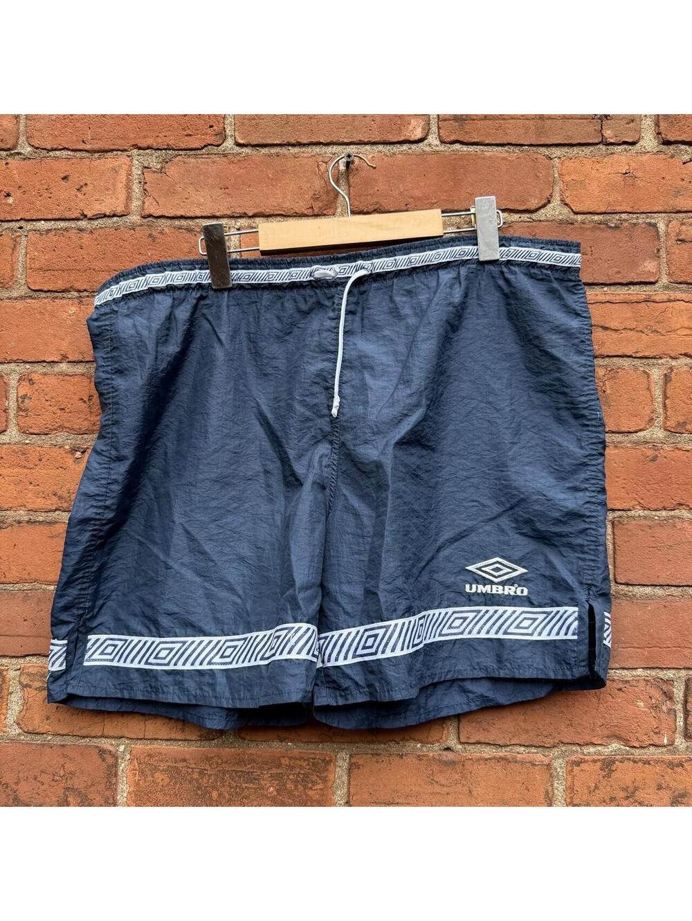 Vintage Umbro shorts 80s/90s M USA